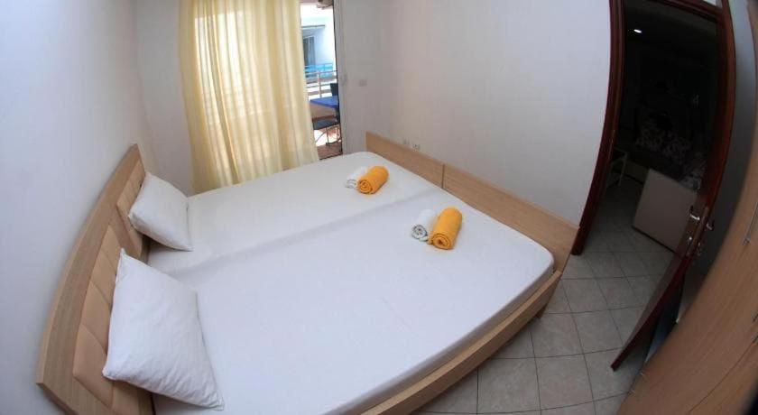 Sea View Apartments Saranda Eksteriør billede