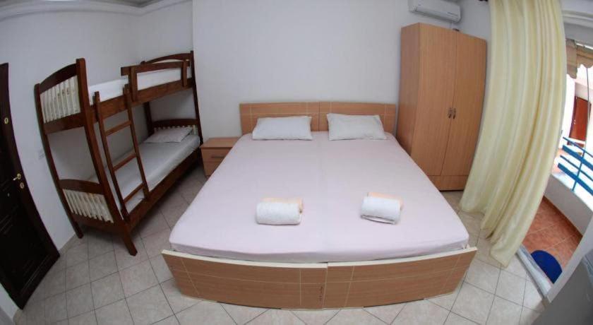 Sea View Apartments Saranda Eksteriør billede